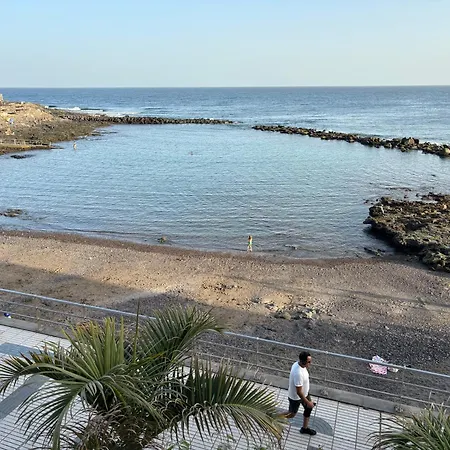 Vivienda 1ª Linea Mar En Paseo Maritimo Apartment *
